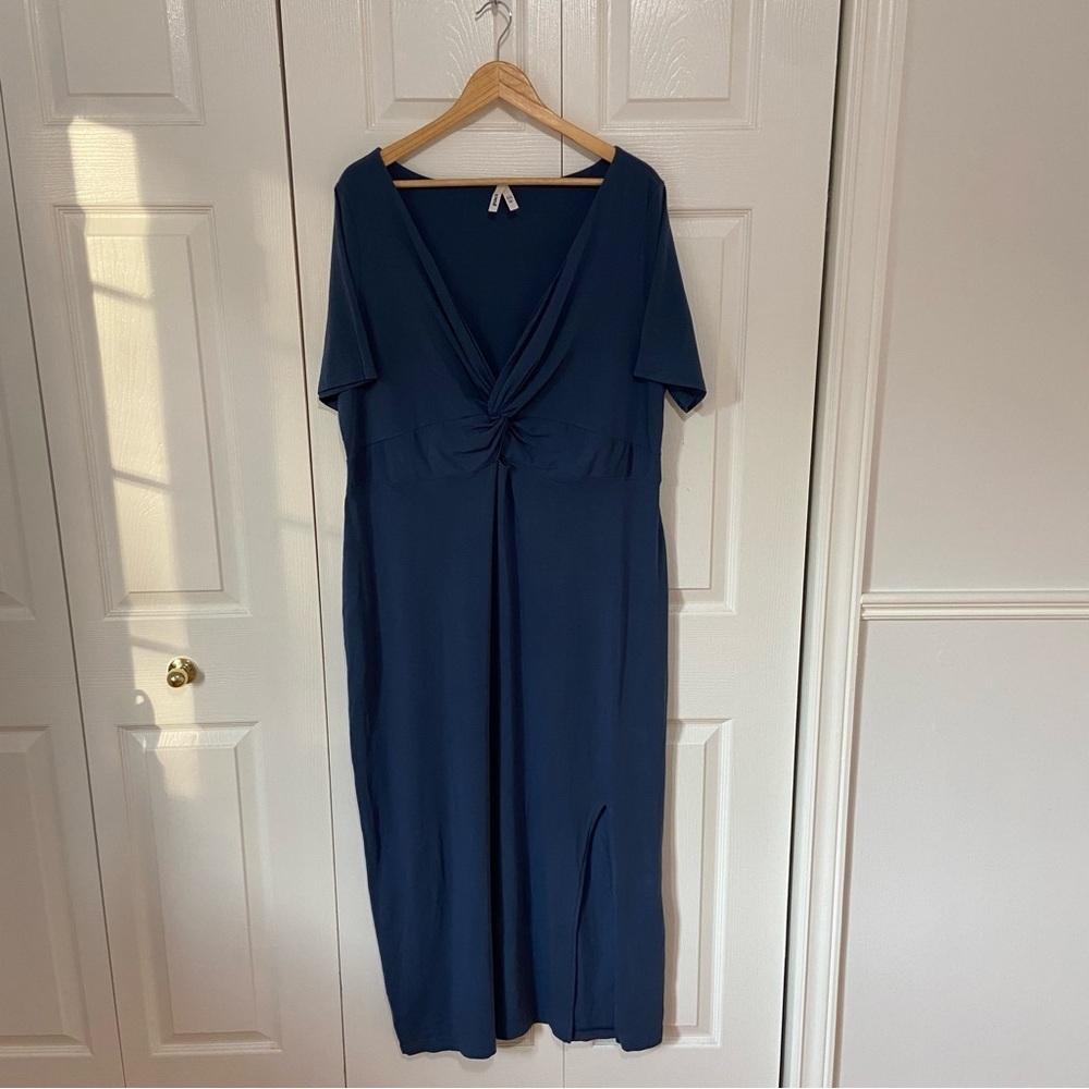 Pact - XXL - Navy Blue Maxi Dress with Front Twist & Side Slit